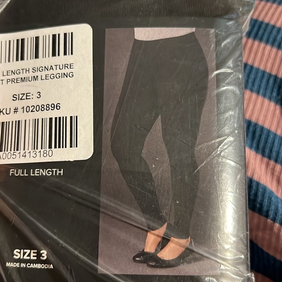 Torrid Premium Leggings Full Length - Picture 11 of 11